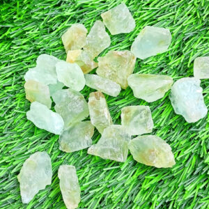 Aquamarine Rough Stone, Raw Green Aquamarine Crystal, Sacral Chakra Crystal Healing Stone For Reiki, Cabbing, Tumbling, Lapidary, Wire-wrap