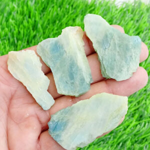 Aquamarine Stone Slice, Aquamarine Unpolished Crystal Slab, Aquamarine Flat Stone for Crafting, Decor, Jewelry Making